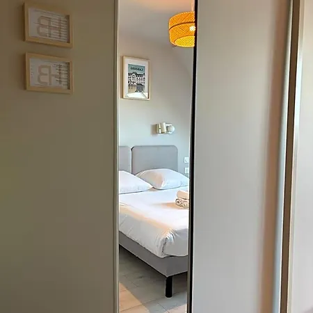 Bloom Hotel 2*